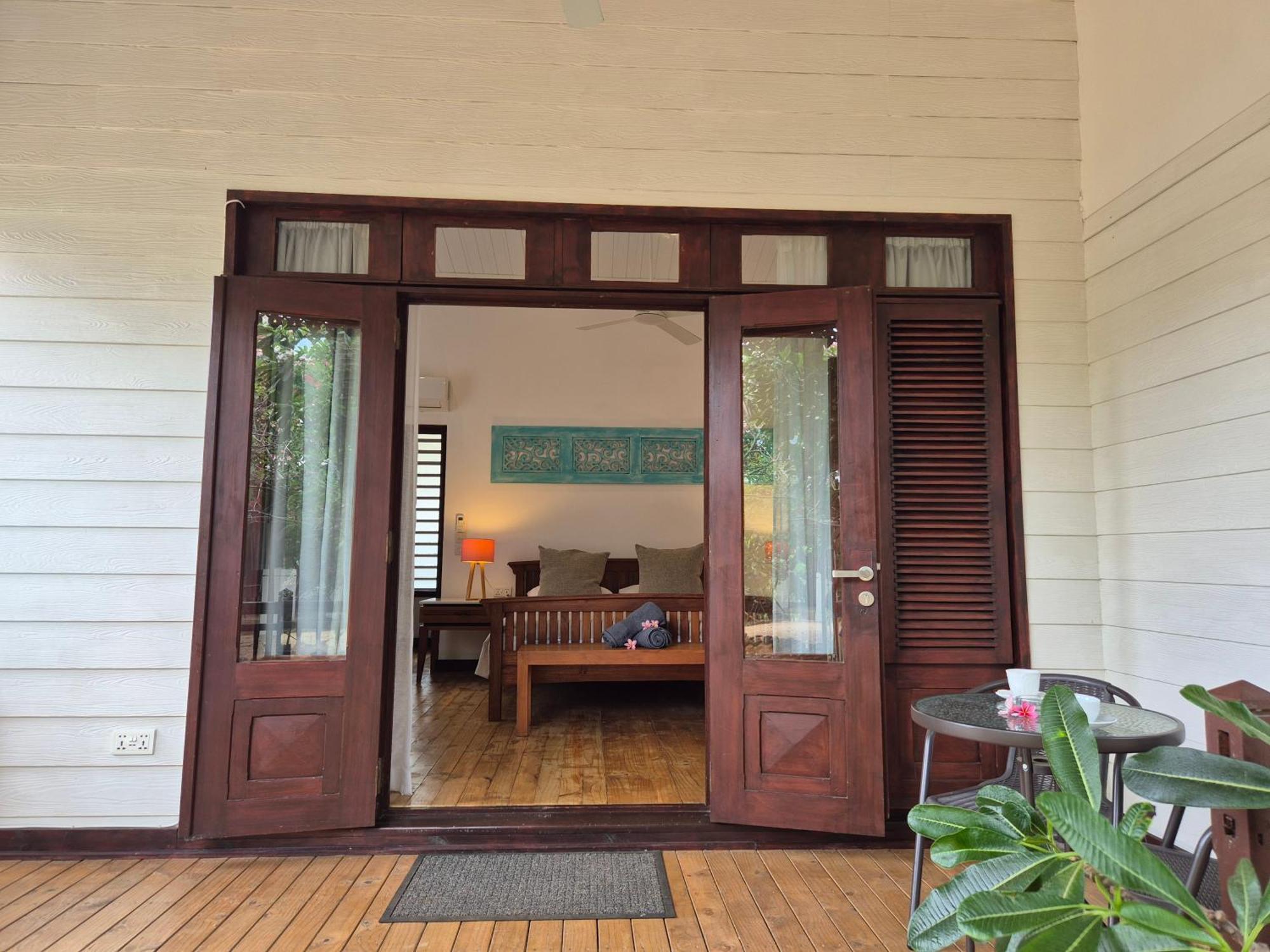 Shanti Ghar Guest House Tamarin Exterior foto