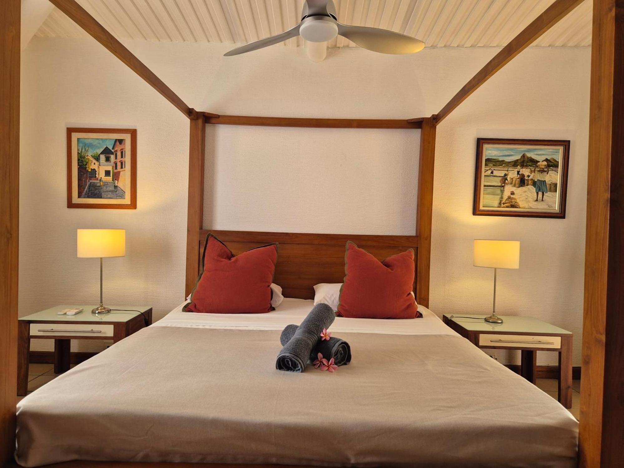 Shanti Ghar Guest House Tamarin Exterior foto