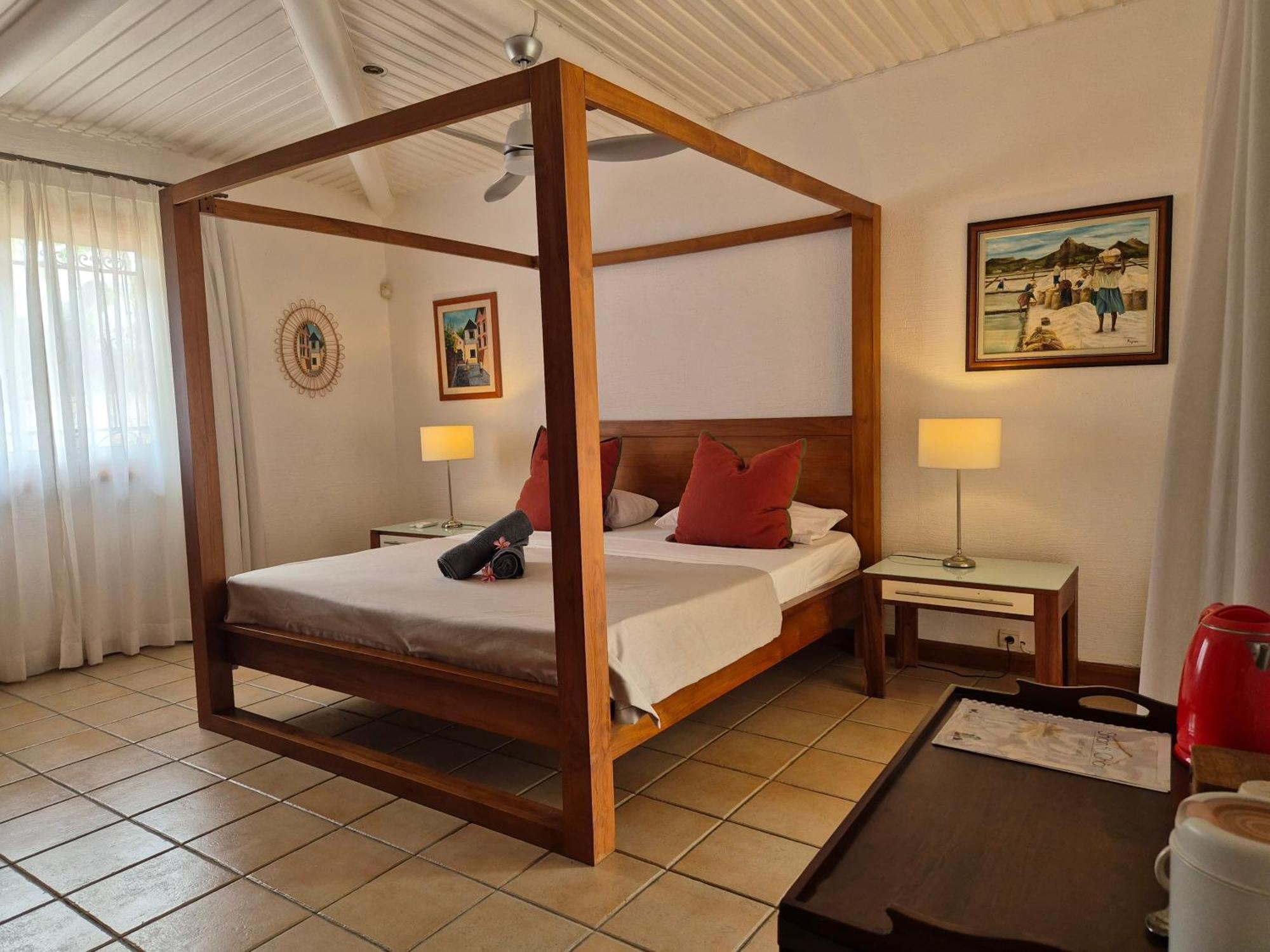 Shanti Ghar Guest House Tamarin Exterior foto
